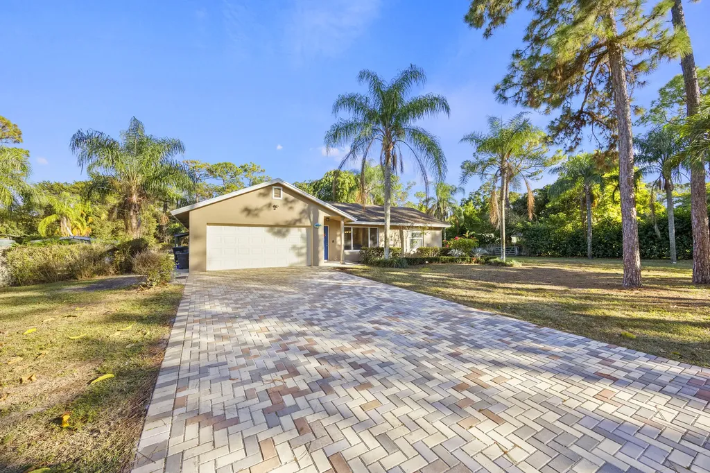 4658 127th Trail N West Palm Beach FL 33411