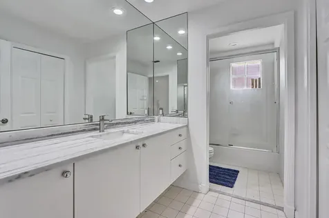 6631 NW 43rd Terrace Boca Raton FL 33496