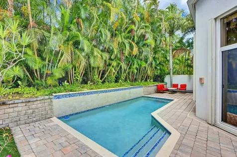 6631 NW 43rd Terrace Boca Raton FL 33496