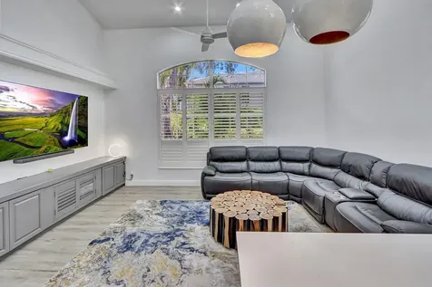 6631 NW 43rd Terrace Boca Raton FL 33496
