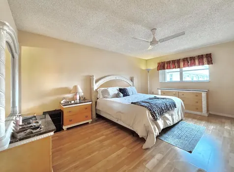 2515 NE 2nd Court Boynton Beach FL 33435