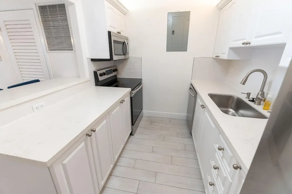 1208 Marine Way North Palm Beach FL 33408
