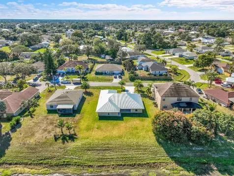 1265 SW Milan Lane Port St Lucie FL 34953