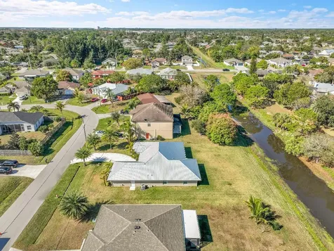 1265 SW Milan Lane Port St Lucie FL 34953