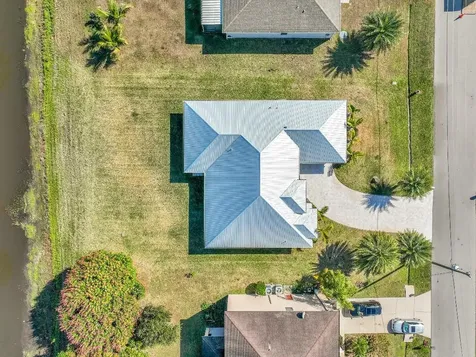 1265 SW Milan Lane Port St Lucie FL 34953