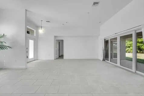 1265 SW Milan Lane Port St Lucie FL 34953