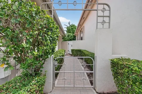 5310 NW 26th Circle Boca Raton FL 33496