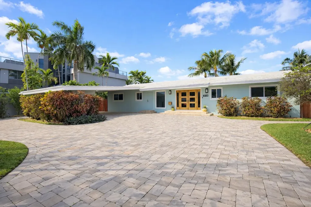 3018 NE 26th Street Fort Lauderdale FL 33305