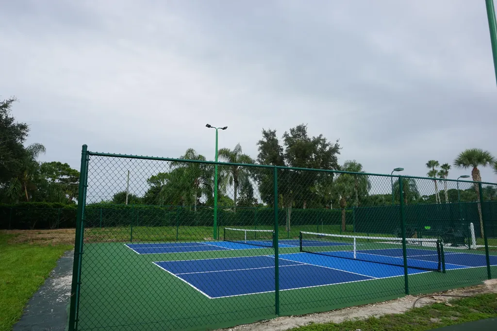 305 NW Springview Loop Port St Lucie FL 34986