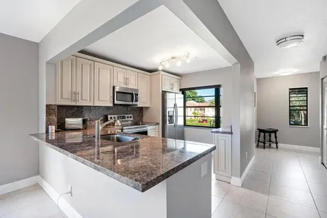 21863 Arriba Real Boca Raton FL 33433