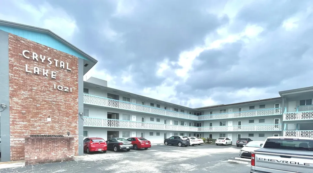 1021 Crystal Lake Drive Deerfield Beach FL 33064