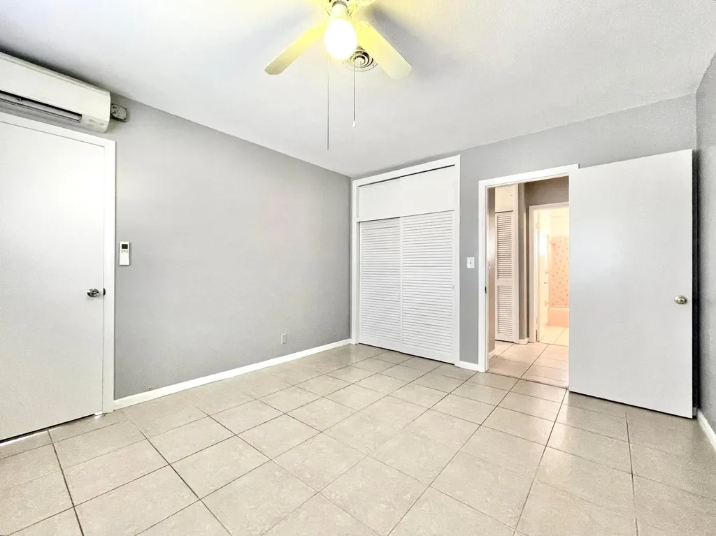 1021 Crystal Lake Drive Deerfield Beach FL 33064