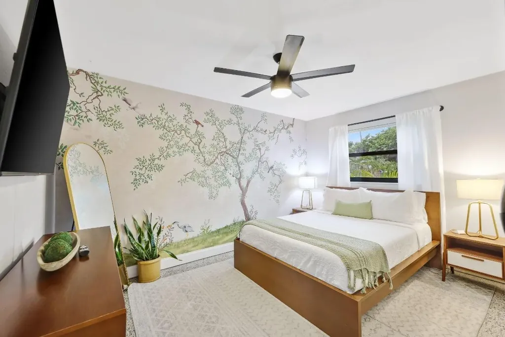 1646 NE 3rd Avenue Delray Beach FL 33444