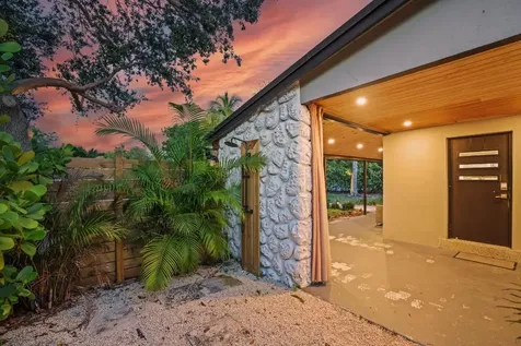 1646 NE 3rd Avenue Delray Beach FL 33444