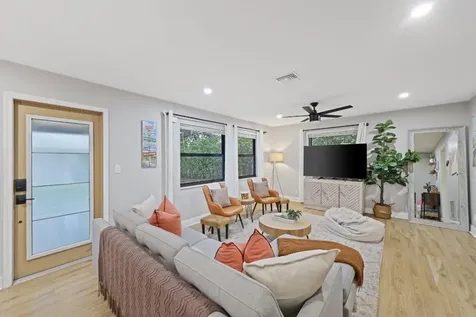 1646 NE 3rd Avenue Delray Beach FL 33444