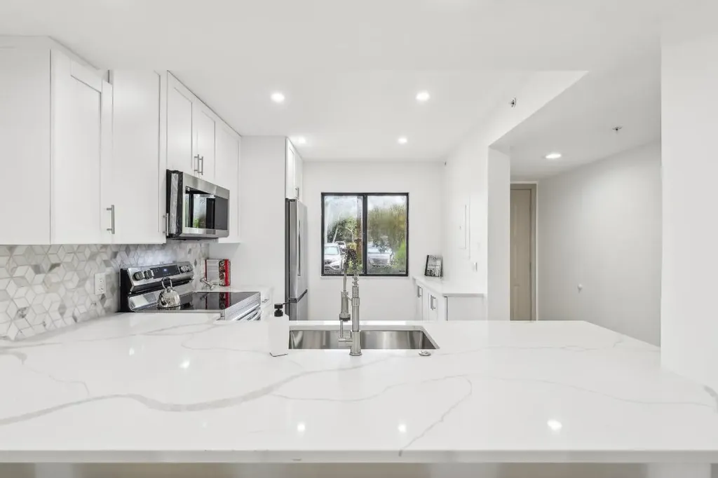 1601 Marina Isle Way Jupiter FL 33477