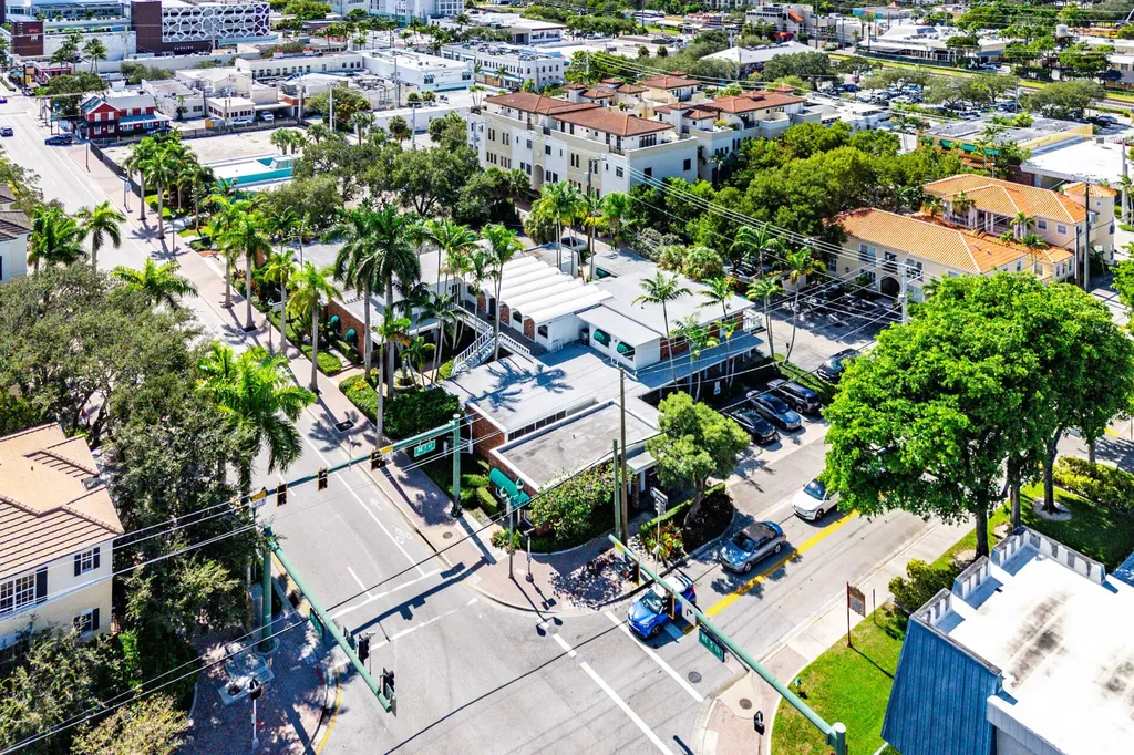 96 NE 5th Avenue Delray Beach FL 33483
