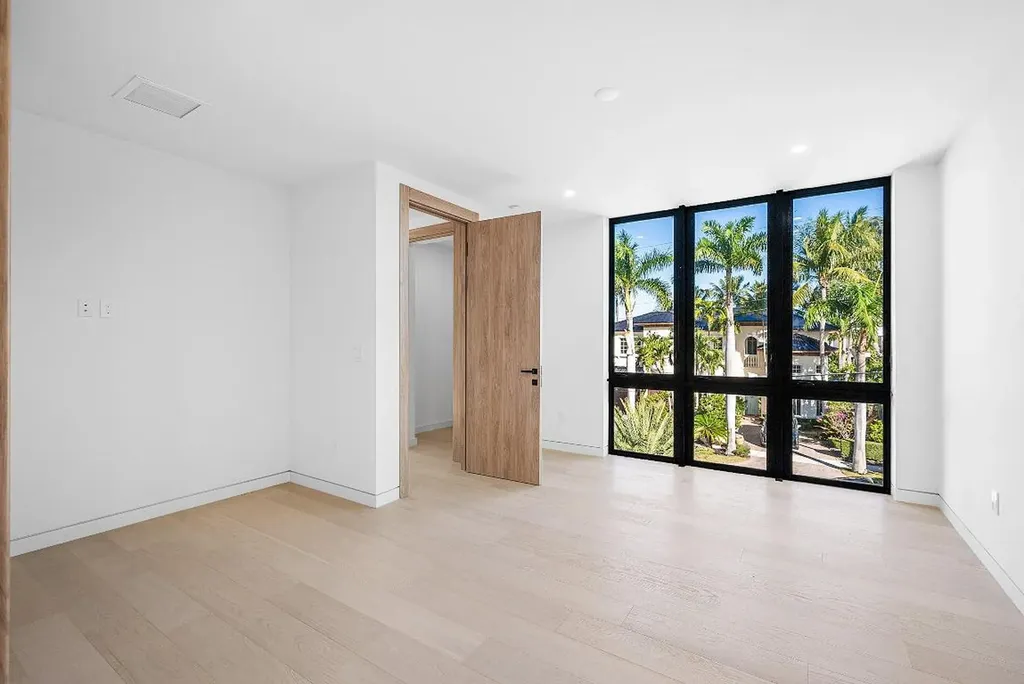 750 NE 69th Street Boca Raton FL 33487