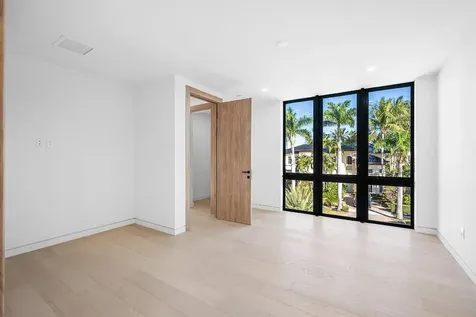750 NE 69th Street Boca Raton FL 33487