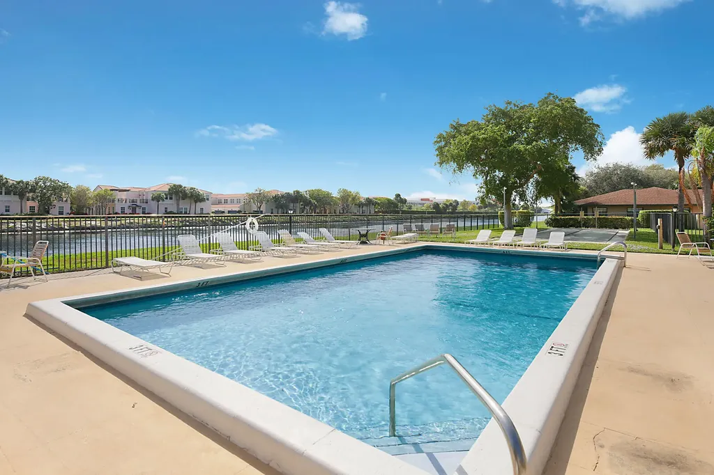 3114 SW 20th Terrace Delray Beach FL 33445