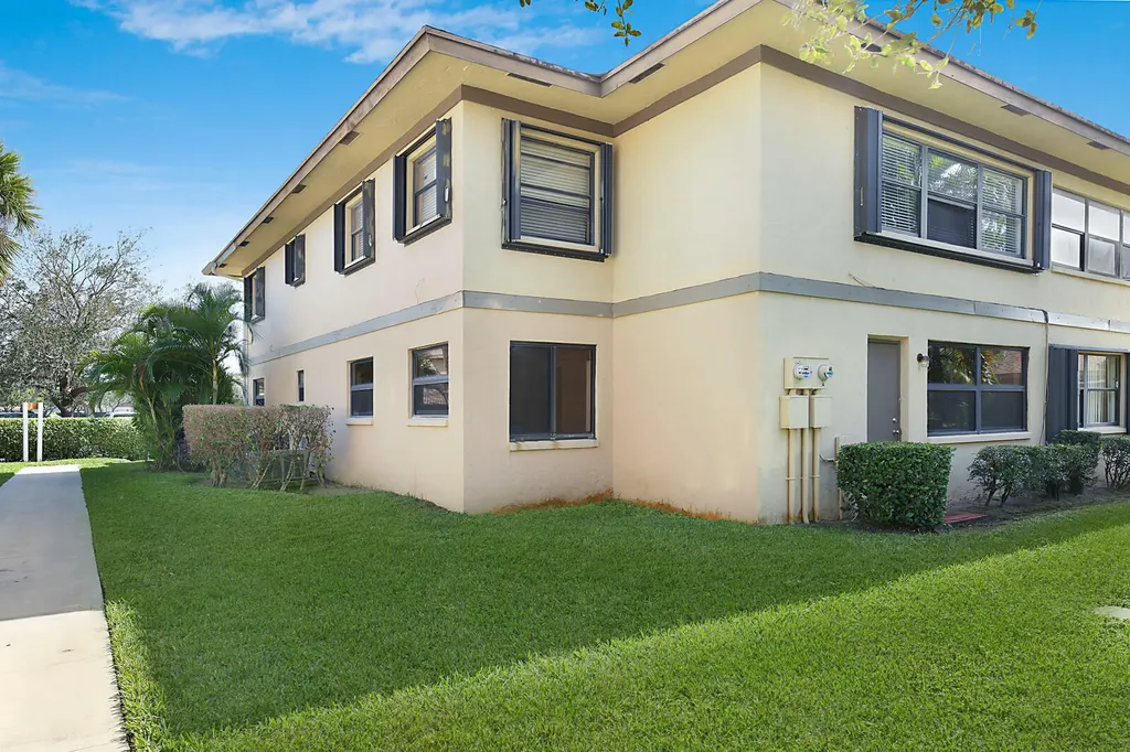 3114 SW 20th Terrace Delray Beach FL 33445
