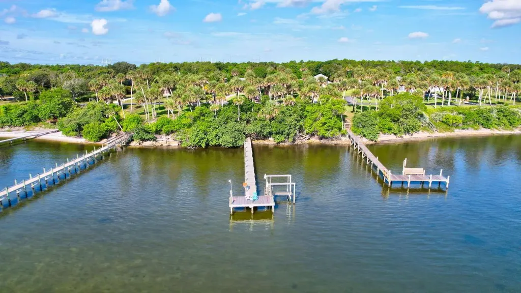 7501 S Indian River Drive Fort Pierce FL 34982