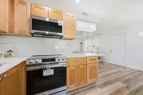 468 Normandy J Delray Beach FL 33484