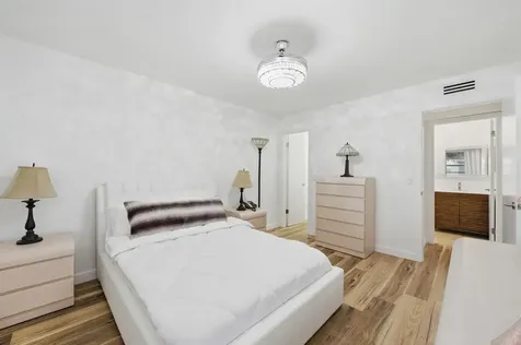 468 Normandy J Delray Beach FL 33484