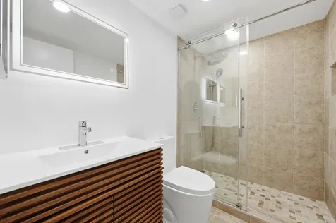 468 Normandy J Delray Beach FL 33484