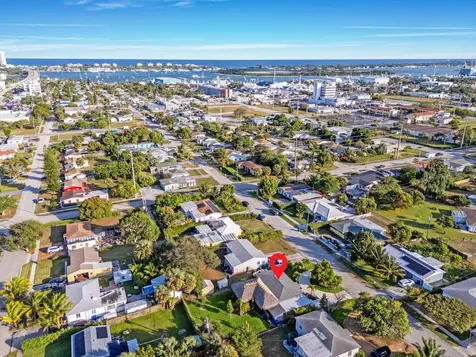 236 W 24th Street Riviera Beach FL 33404