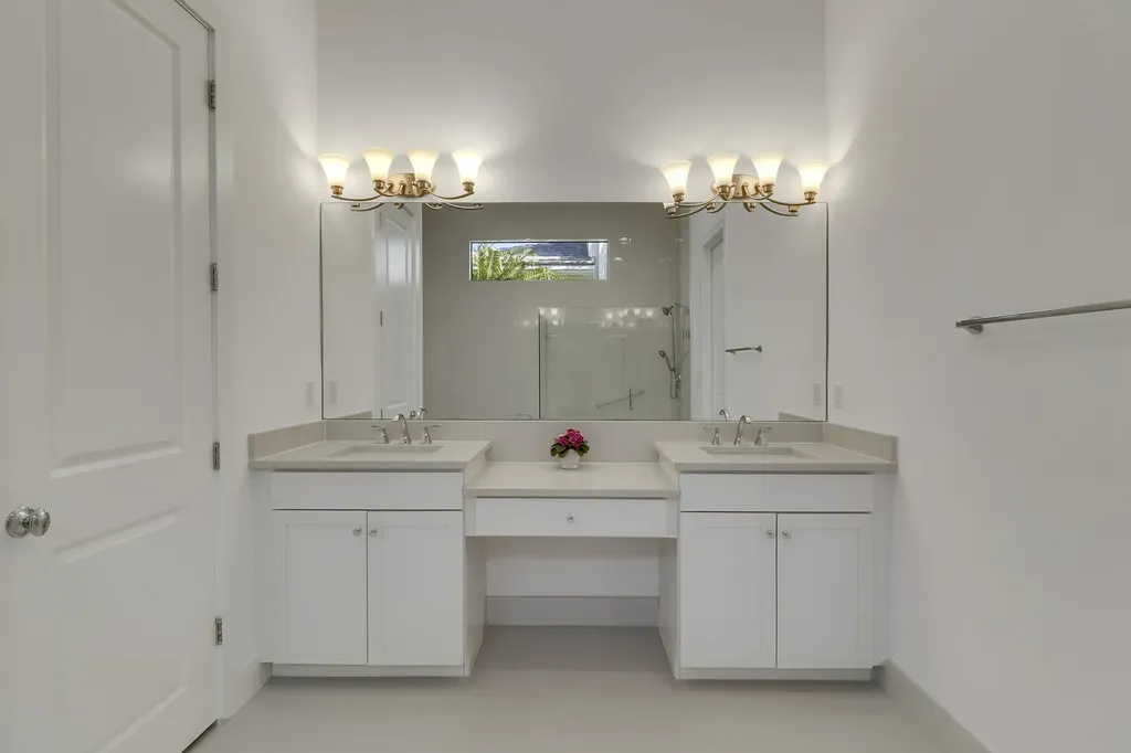 5619 Delacroix Terrace Palm Beach Gardens FL 33418