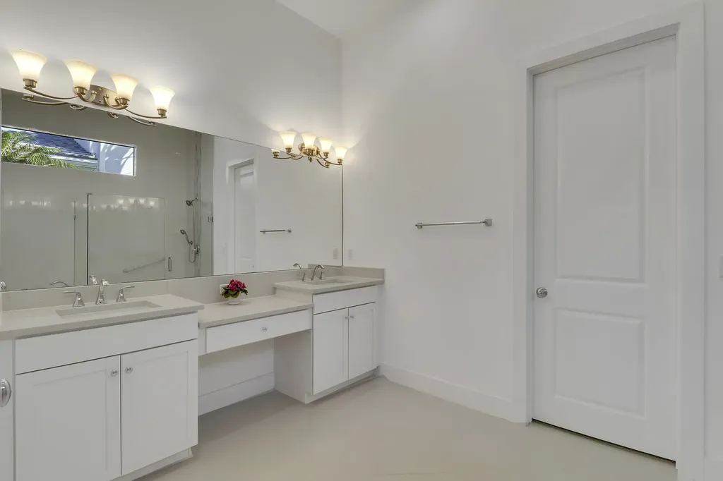 5619 Delacroix Terrace Palm Beach Gardens FL 33418