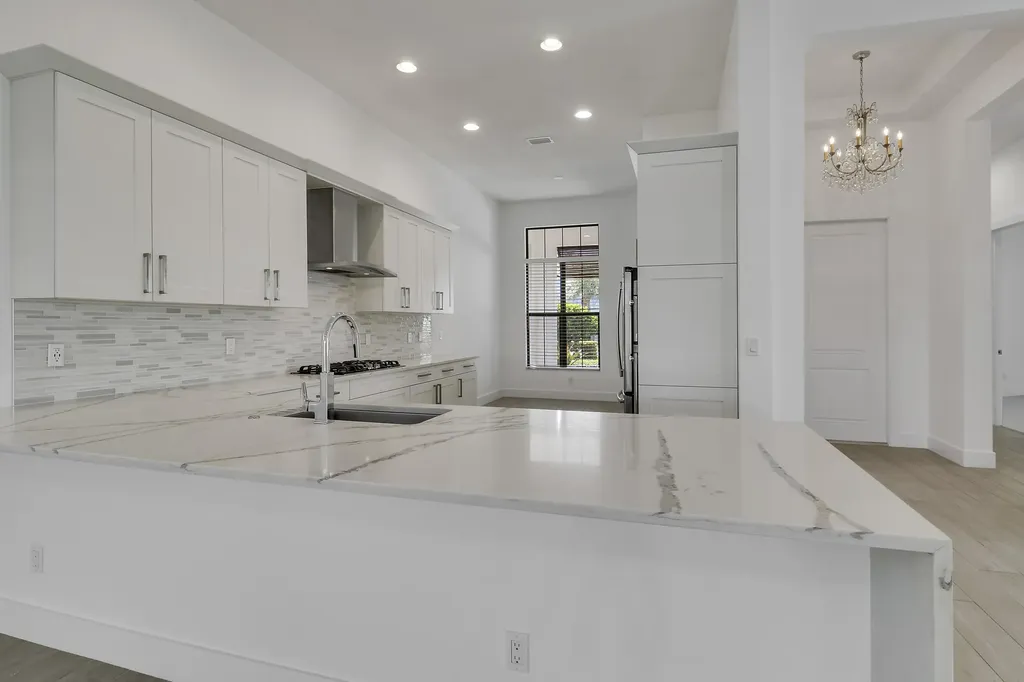 5619 Delacroix Terrace Palm Beach Gardens FL 33418