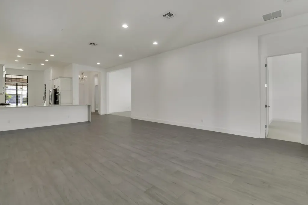 5619 Delacroix Terrace Palm Beach Gardens FL 33418