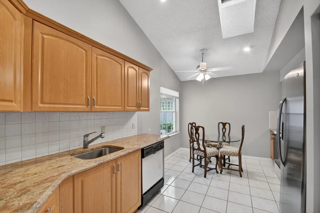 6121 Bay Isle Drive Boynton Beach FL 33437