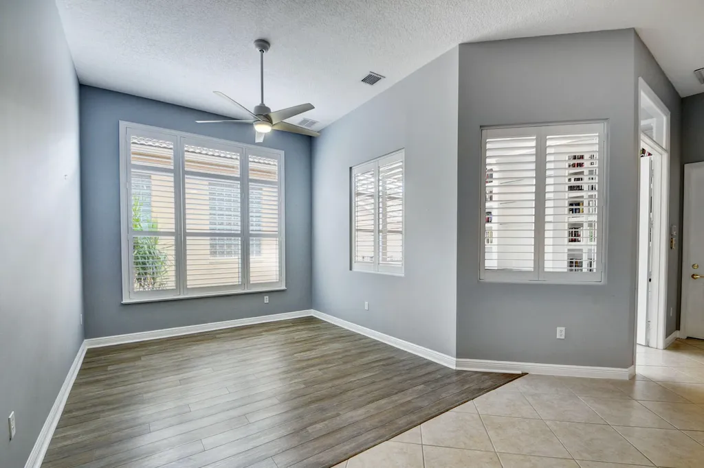 9925 Via Elegante Wellington FL 33411