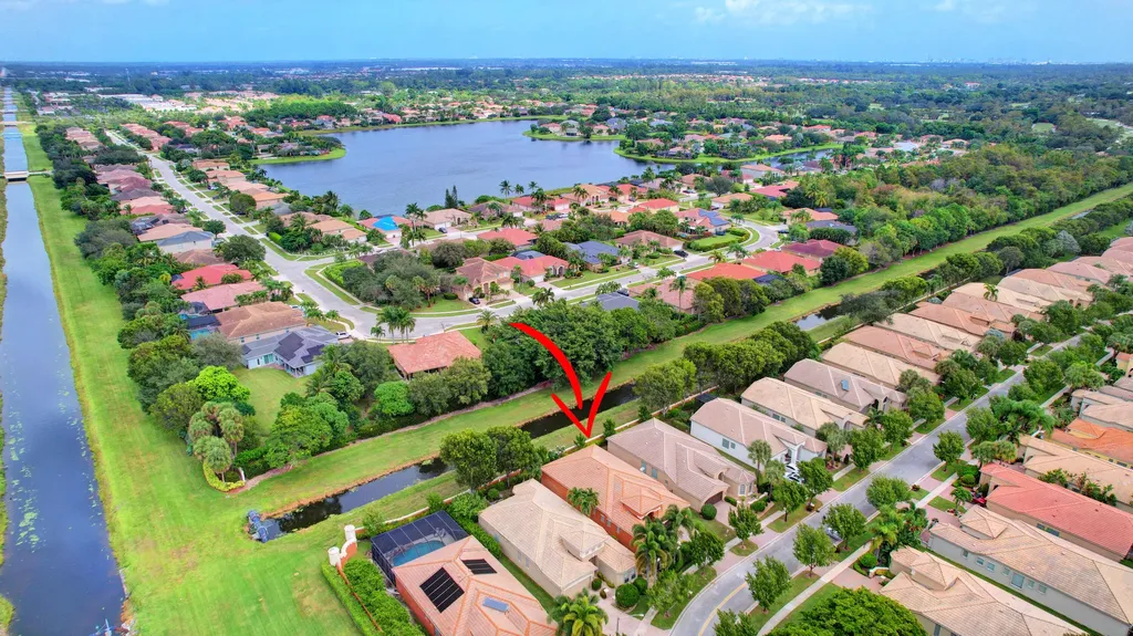 9925 Via Elegante Wellington FL 33411