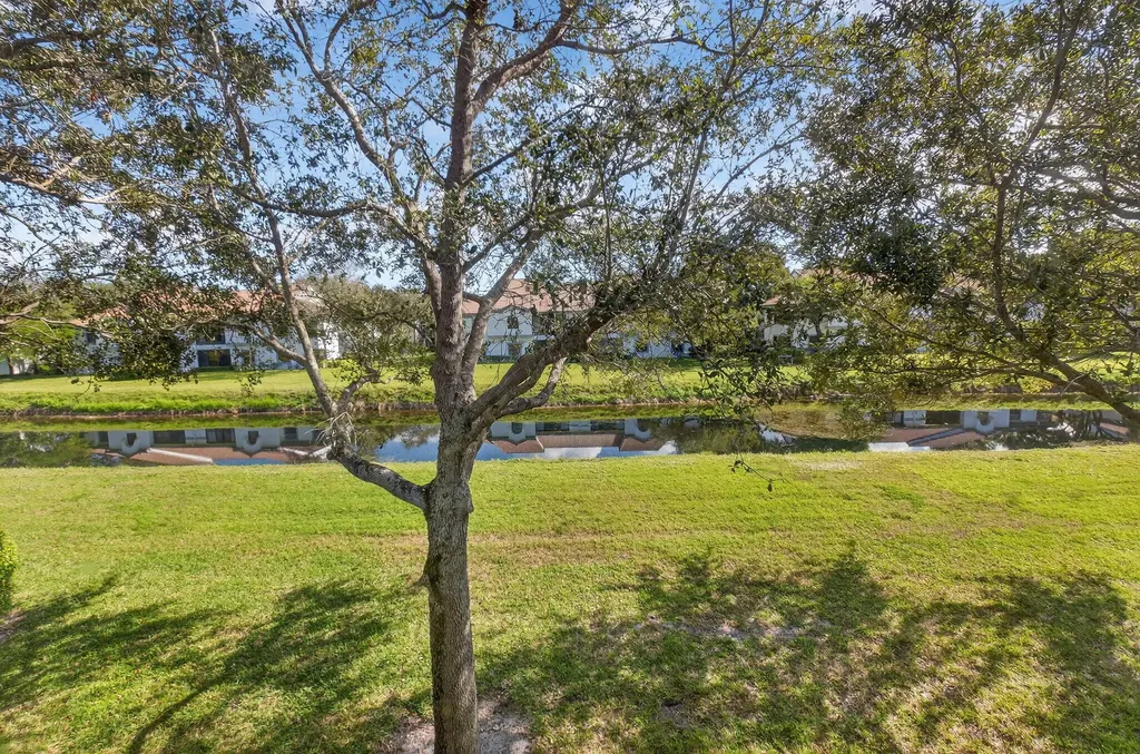 9716 Sills Drive E Boynton Beach FL 33437