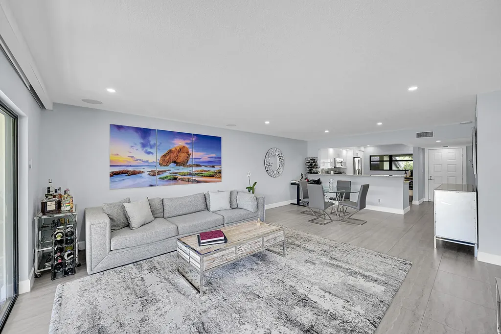 12870 Briarlake Drive Palm Beach Gardens FL 33418