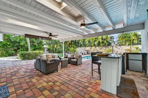 2081 NE 25th Street Lighthouse Point FL 33064