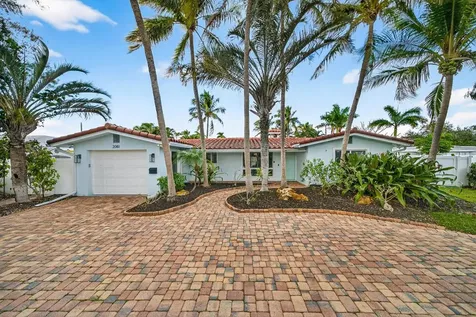 2081 NE 25th Street Lighthouse Point FL 33064