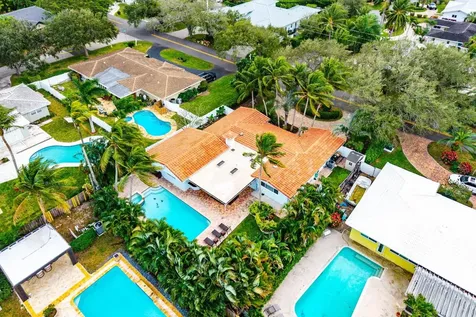 2081 NE 25th Street Lighthouse Point FL 33064
