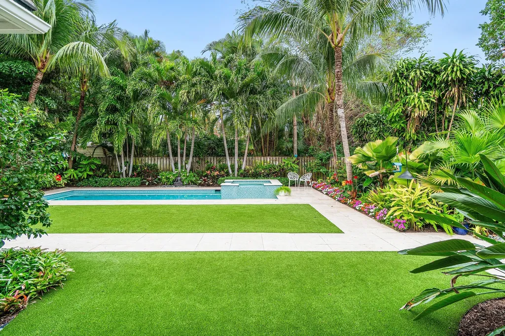 135 Dixie Boulevard Delray Beach FL 33444