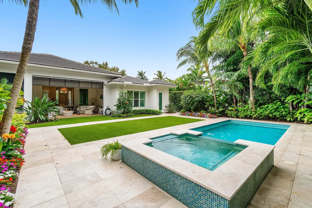 135 Dixie Boulevard Delray Beach FL 33444