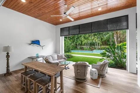 135 Dixie Boulevard Delray Beach FL 33444