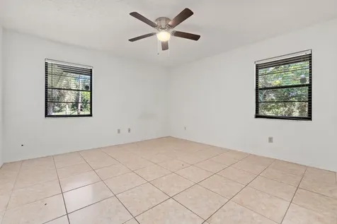 1537 SE Blockton Avenue Port St Lucie FL 34952
