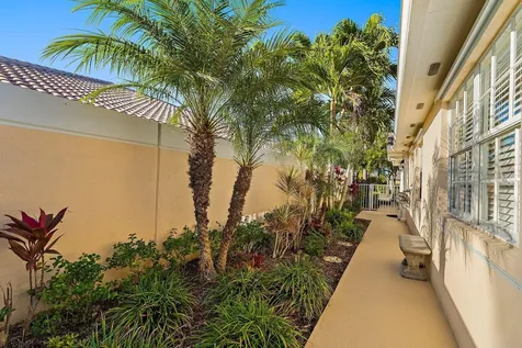 8991 SE Eldorado Way Hobe Sound FL 33455
