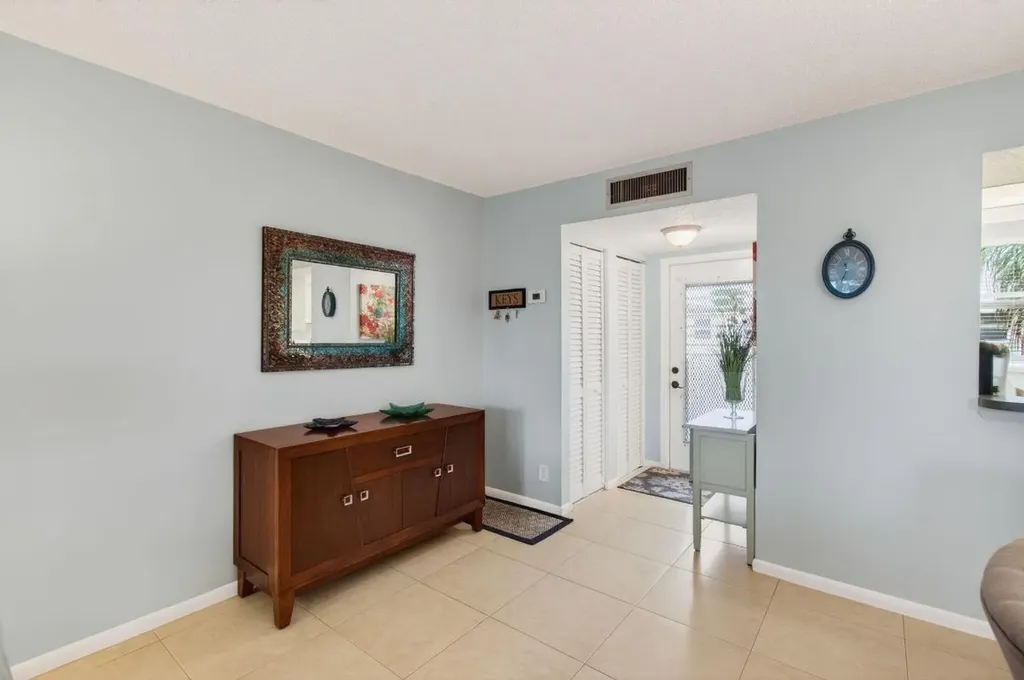 10 Willowbrook Delray Beach FL 33446