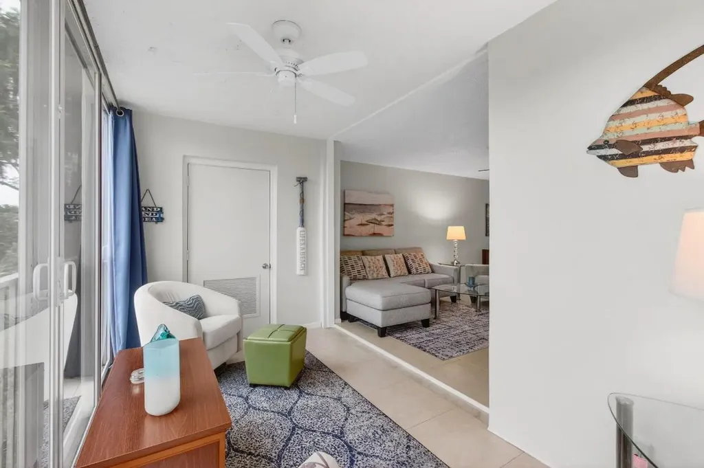 10 Willowbrook Delray Beach FL 33446