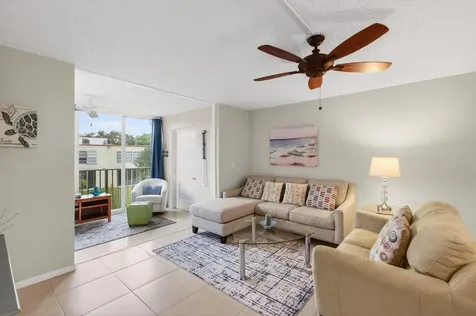 10 Willowbrook Delray Beach FL 33446